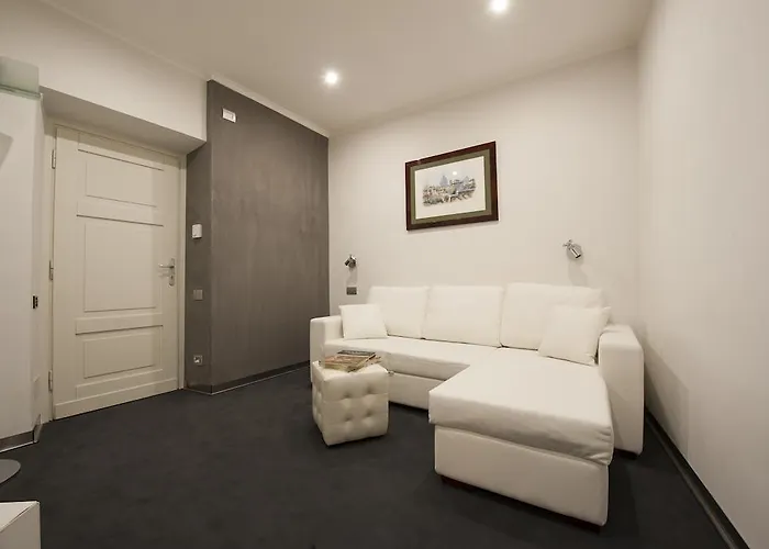 Richmond Hotel 4*